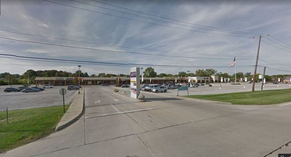 Washington Square: 5929-6131 North Clinton Street, Fort Wayne, IN 46825